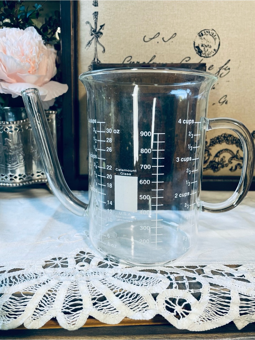 Catamount Glass 4 cup borosilicate glass gravy separator measuring beaker